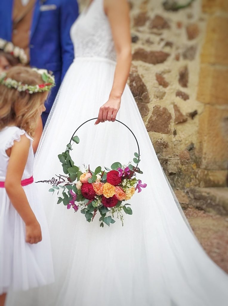 Magasin de fleurs L'Attrapfleur, fleuriste à Villefranche vous propose la composition, vente et livraison de bouquets pour vos mariages