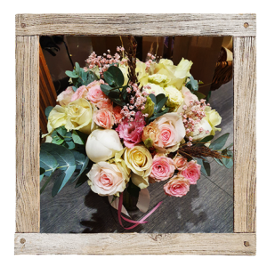 L'attrape fleurs, fleuriste vous propose les services fleurs et décoration de mariage près de Villefranche-sur-Saône, Liergues Pierres Dorées et Limas.